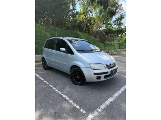 FIAT IDEA 1.4 MPI ELX 8V FLEX 4P MANUAL